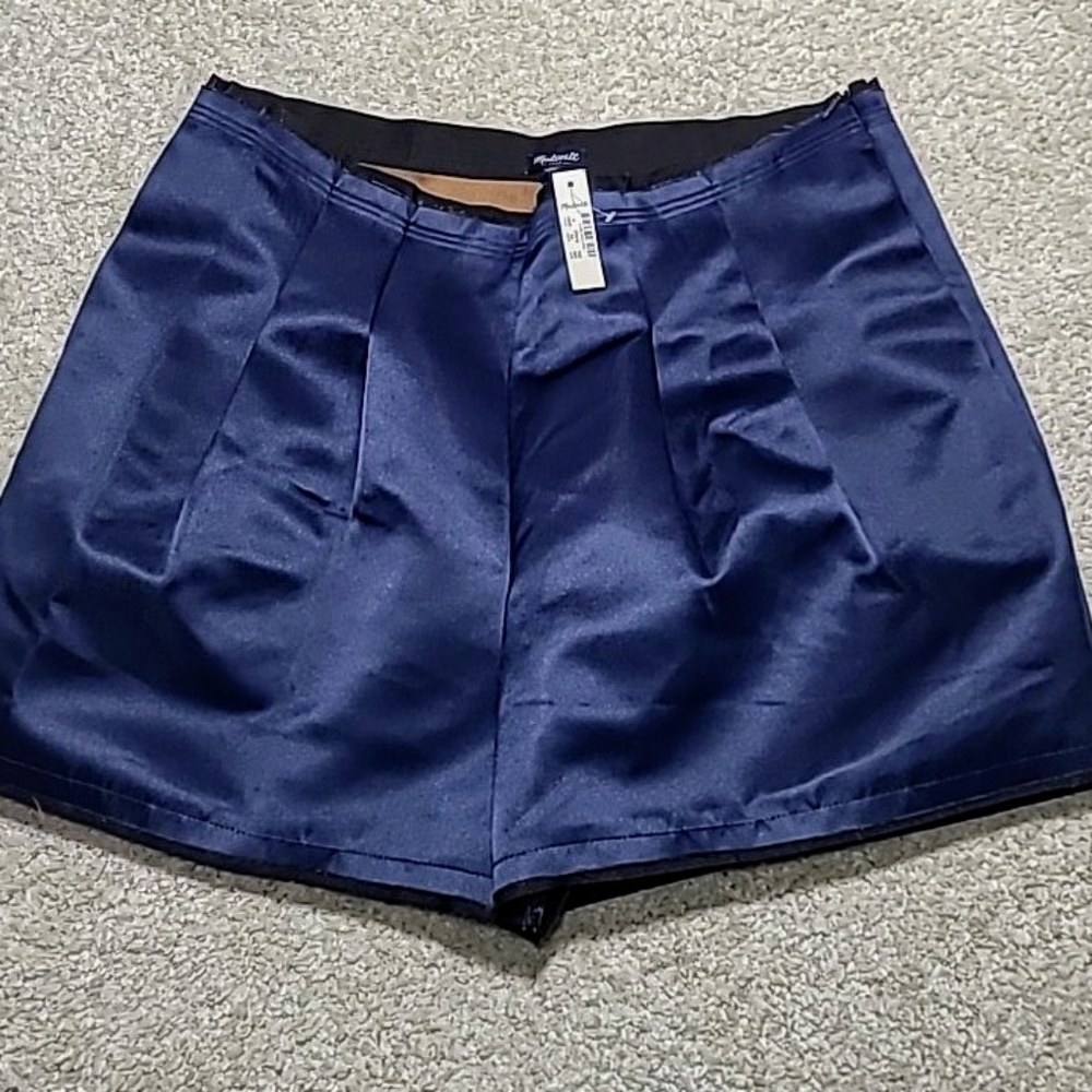 Madewell Navy Satin Pleated Women's Shorts